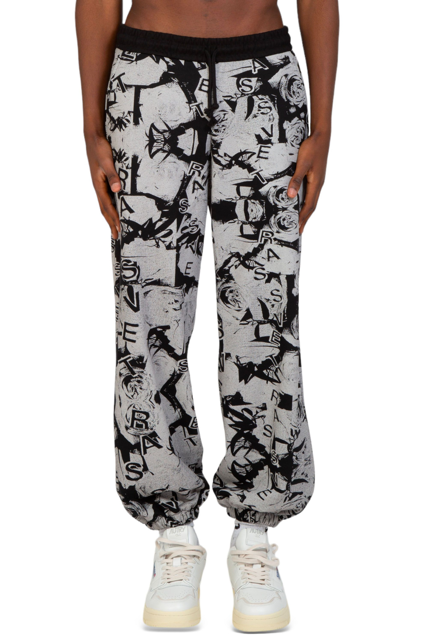 Rose Allover Print Joggers GRIGIO