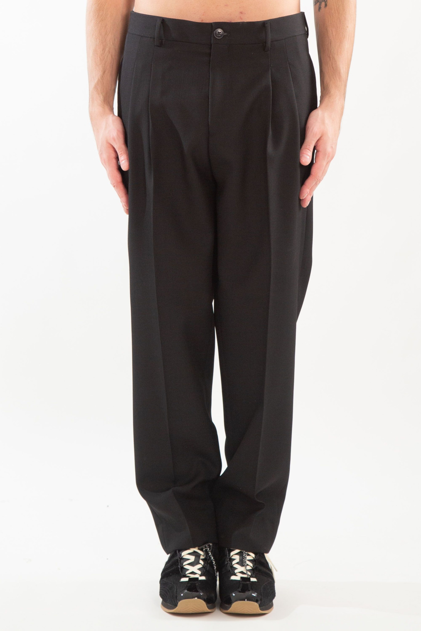 Matteo 2-Pleats Loose Trousers