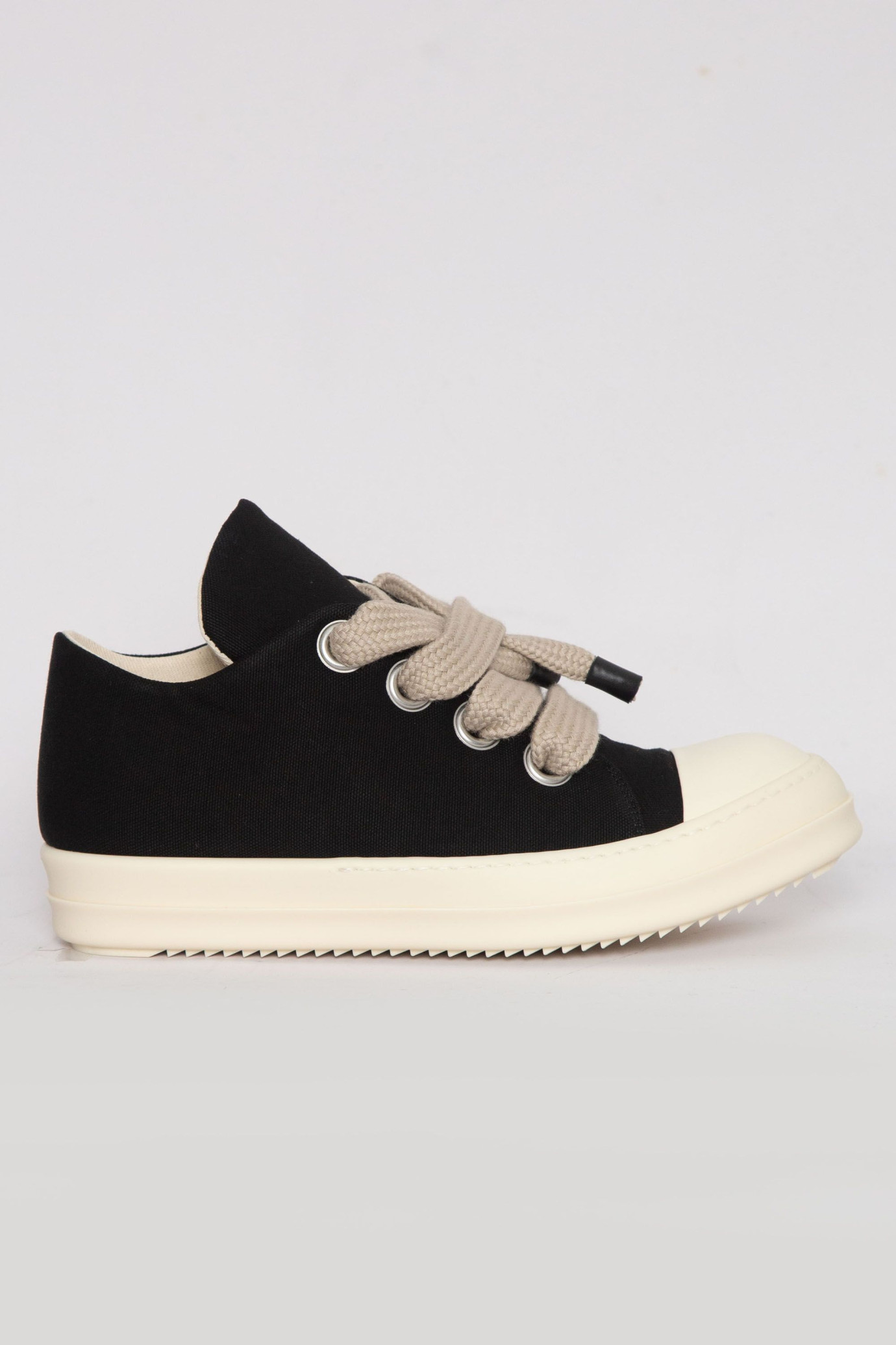 Puffer Canvas Jumbo Laces Sneaks