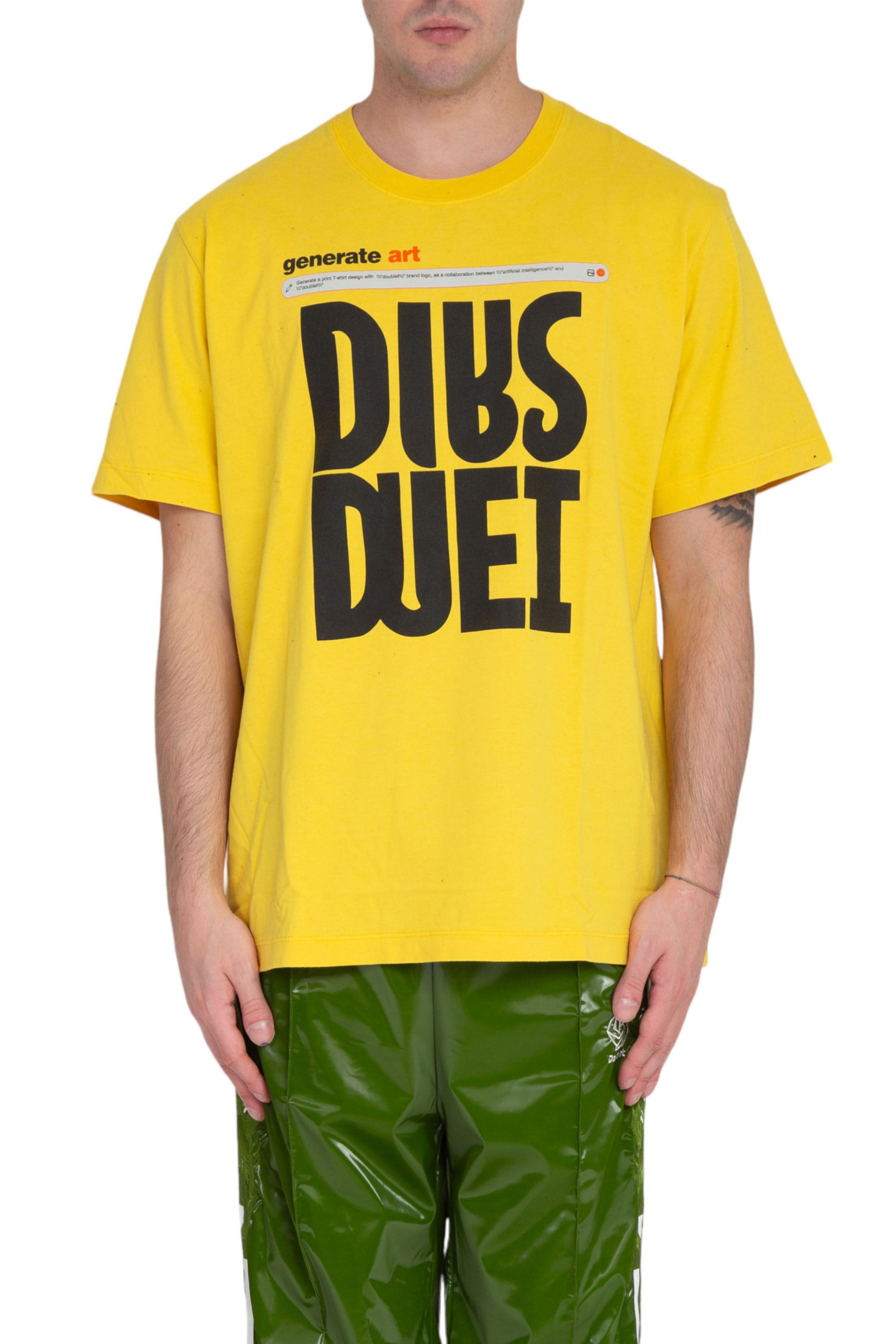 AI-Generated Doublet Logo Tee GIALLO